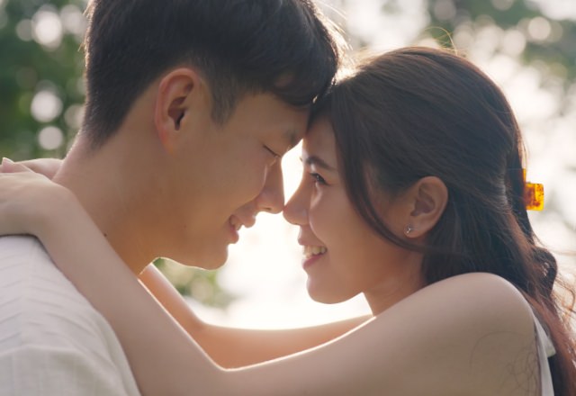 couple_regard